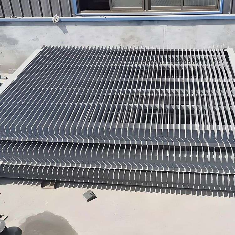 不锈钢拦污栅 污水处理厂进水口防堵滤网 高性价比源头厂家整体外观 | 不锈钢 | 水利设备整体结构展示