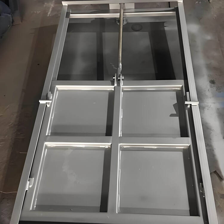 1.5*1.5m机闸一体不锈钢闸门正面结构展示