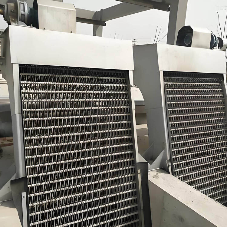 不锈钢 GH 回转式格栅清污机 工业废水预处理设备 厂家定制售后无忧细节特写 | 不锈钢核心部件 | 核心功能展示