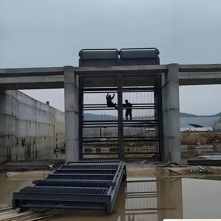 不锈钢机械回转除污格栅机 中小型污水厂专用 高性价比厂家直供细节特写 | 不锈钢核心部件 | 核心功能展示